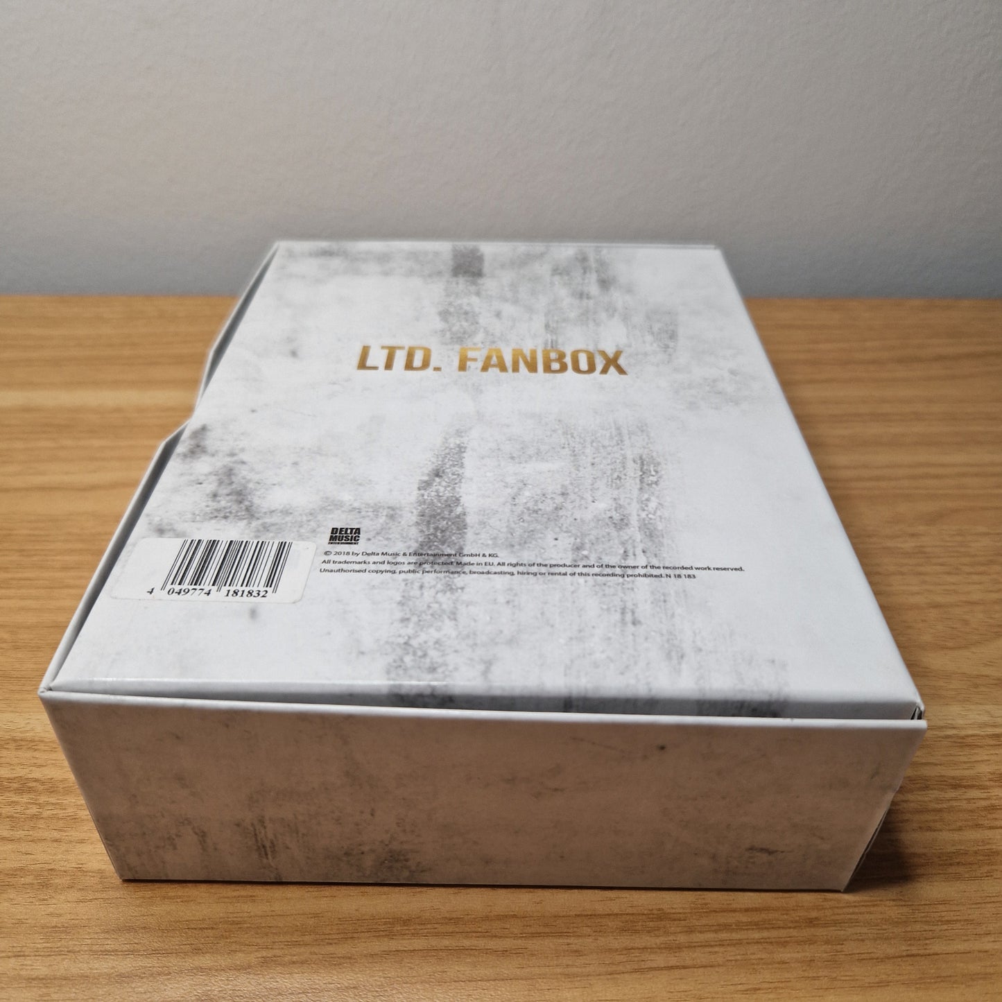 Diloman - Tek Tek Limited Fanbox ohne Album