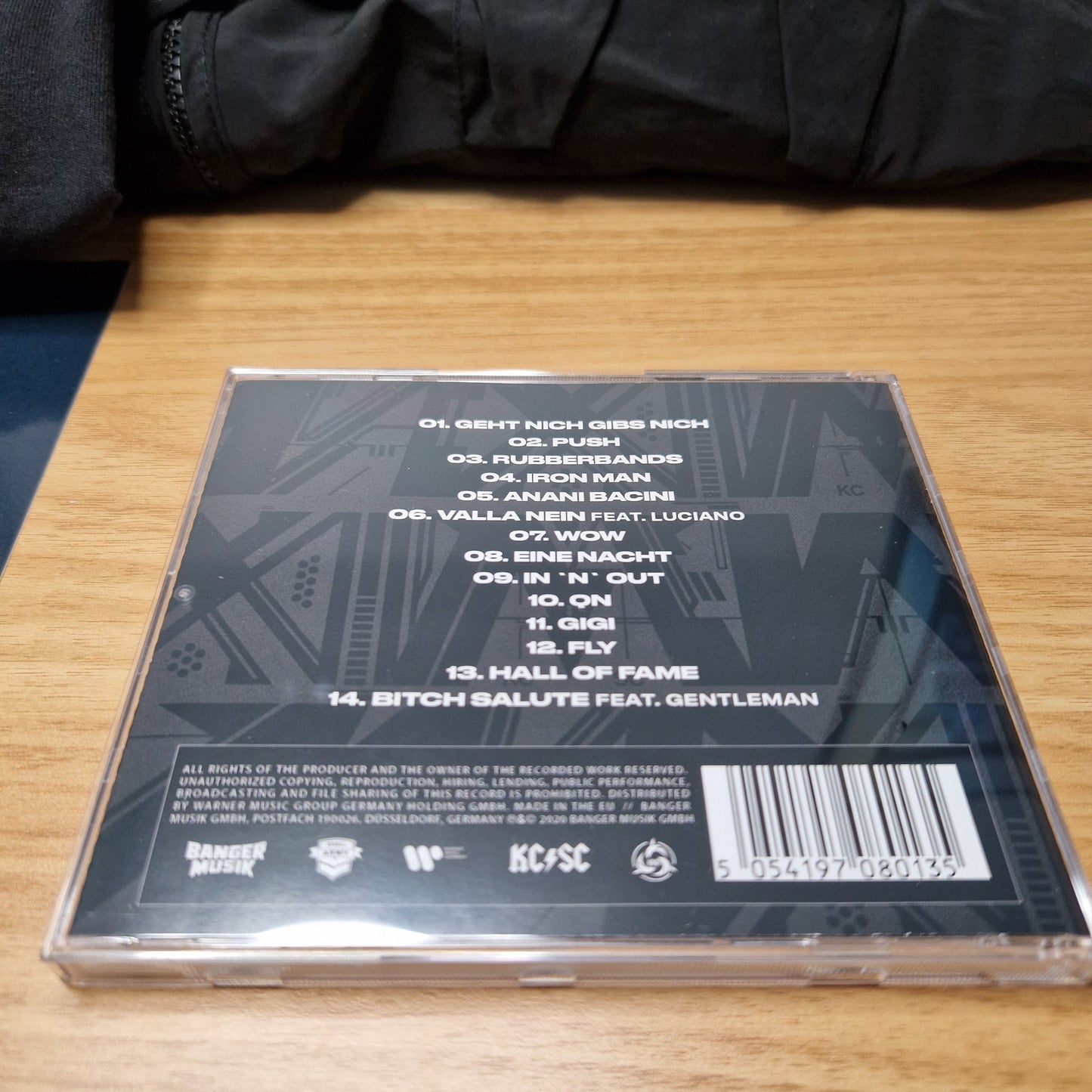Summer Cem - Maximum III Fan Box