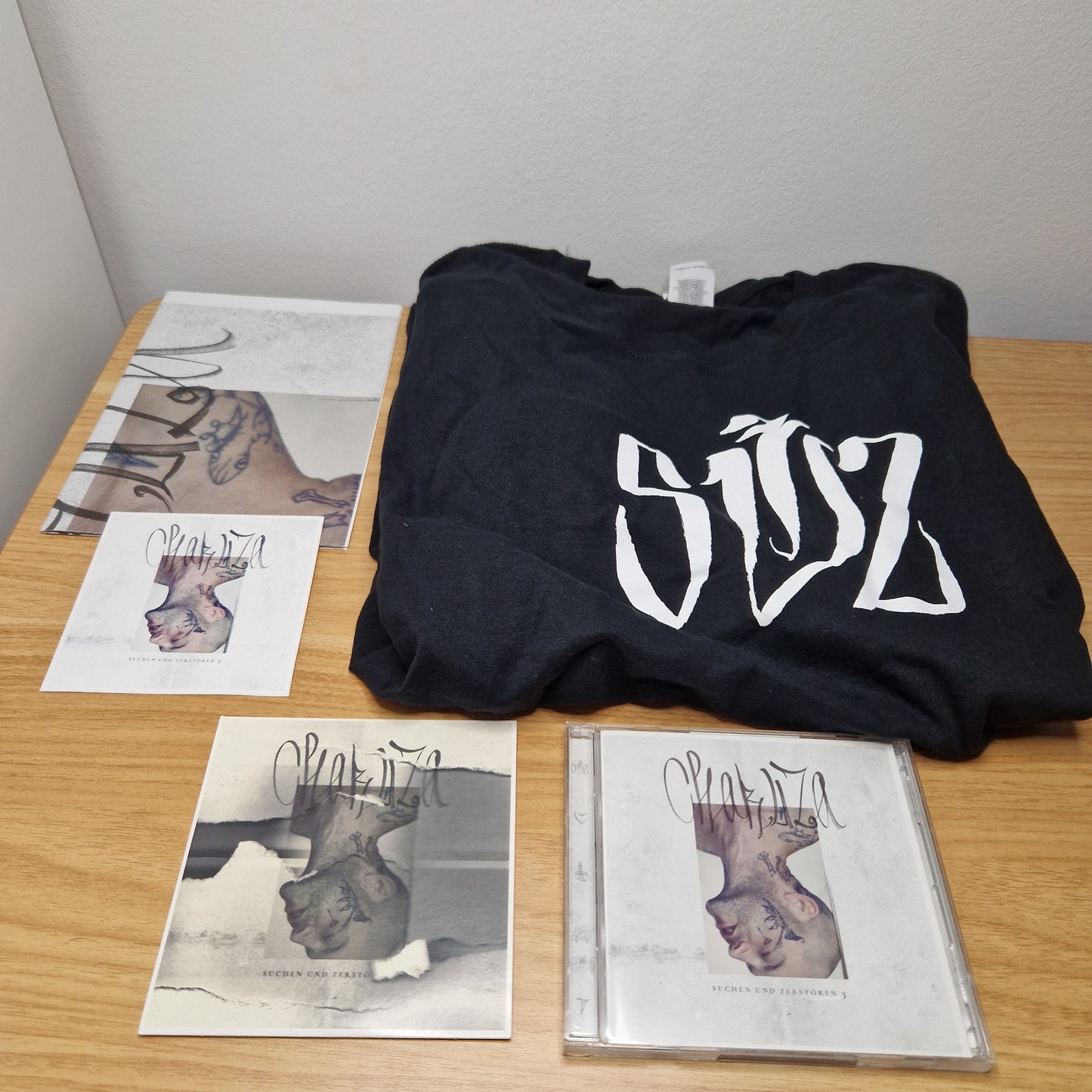 Chakuza - Suchen und Zerstören Limited Edition Box-Set Instrumentals-CD und Stift fehlen