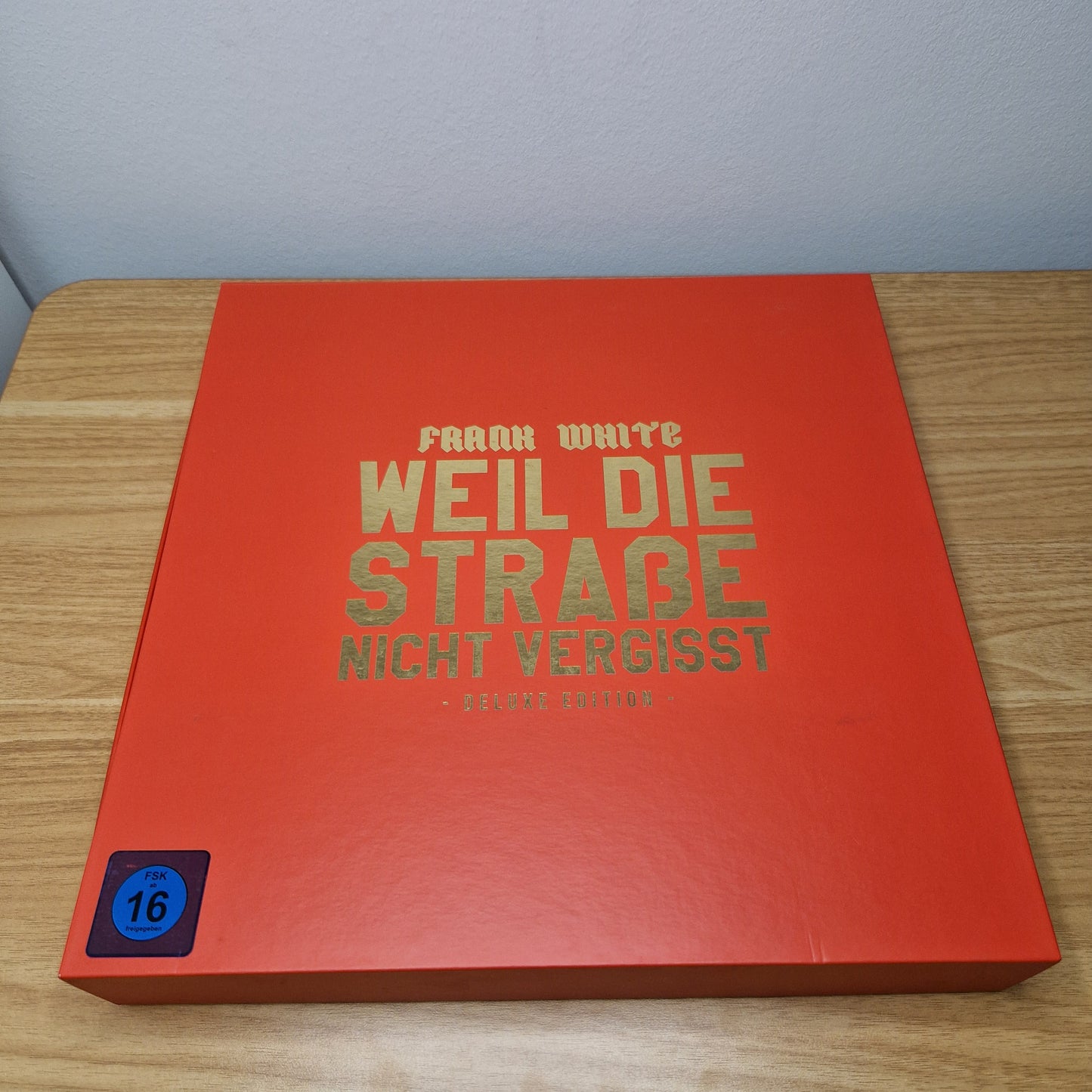 Fler präsentiert Frank White - Weil die Straße nicht vergisst Limited Fan Box