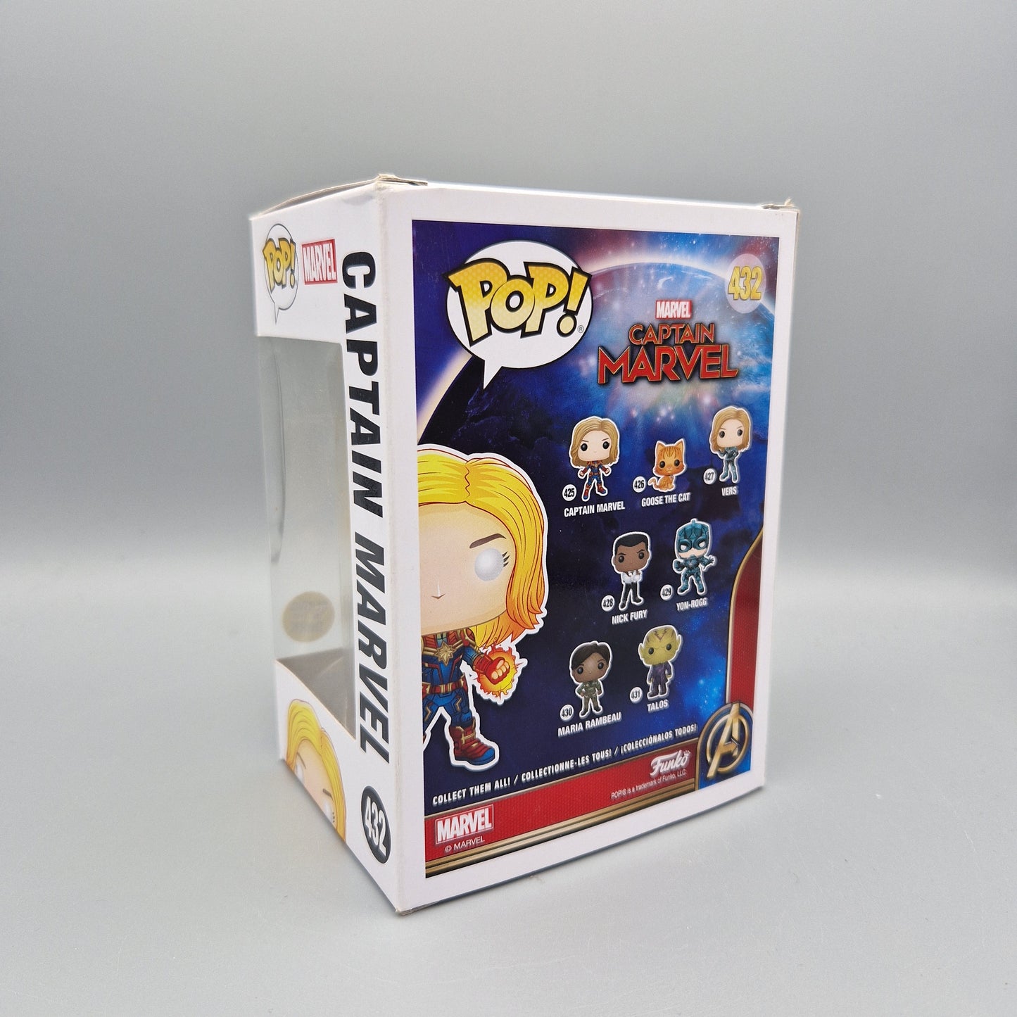Funko Pop! Marvel #432 Captain Marvel Special Edition Glows in the Dark