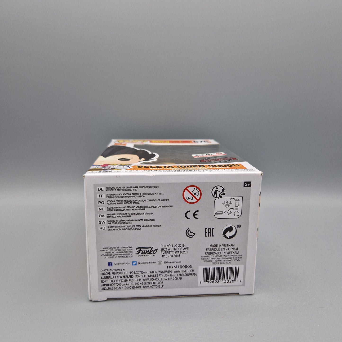 Funko Pop! Animation Dragon Ball Z #676 Vegeta (Over 9000!) Special Edition