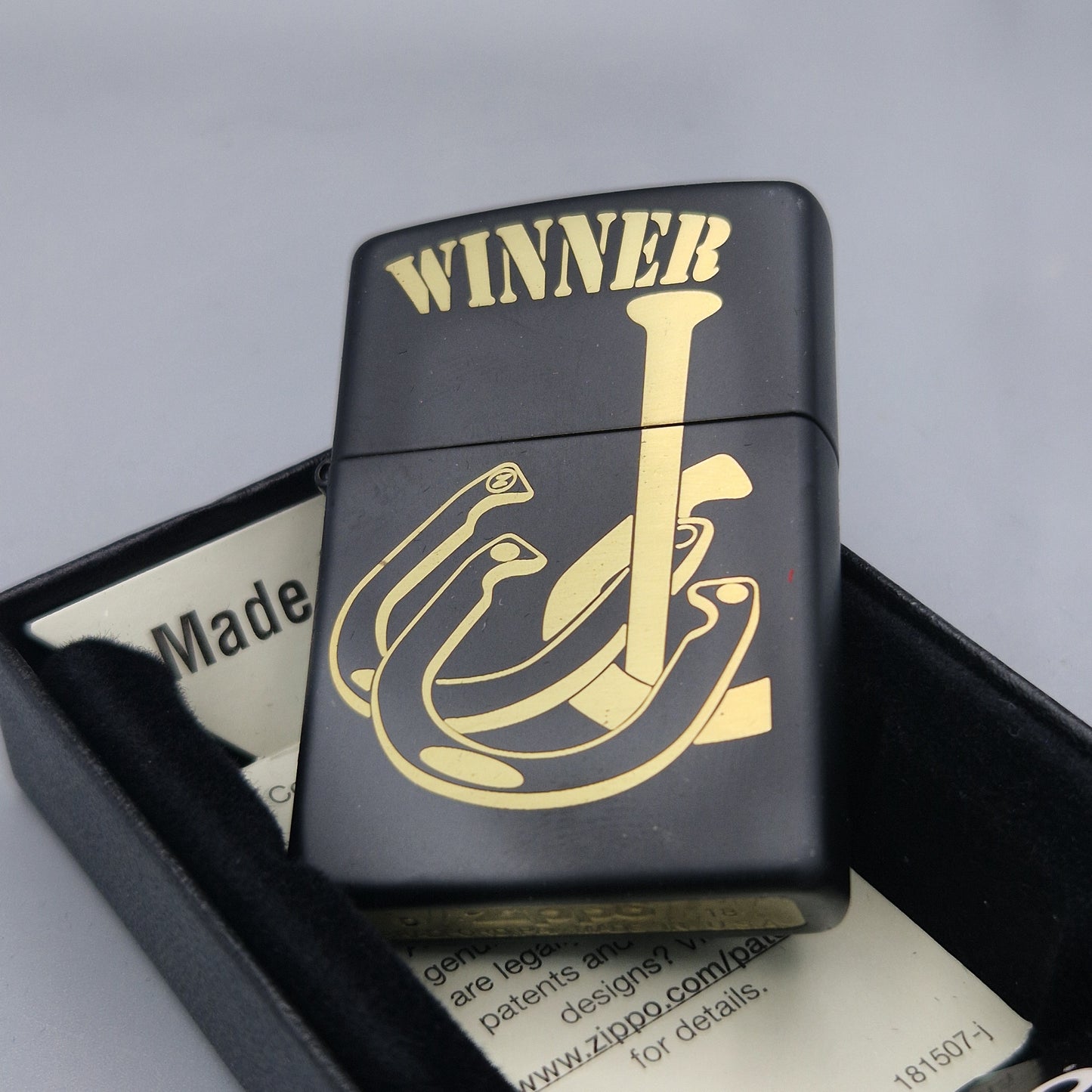 Zippo Feuerzeug 60004116 Horseshoes D18 Lighter - ungezündet