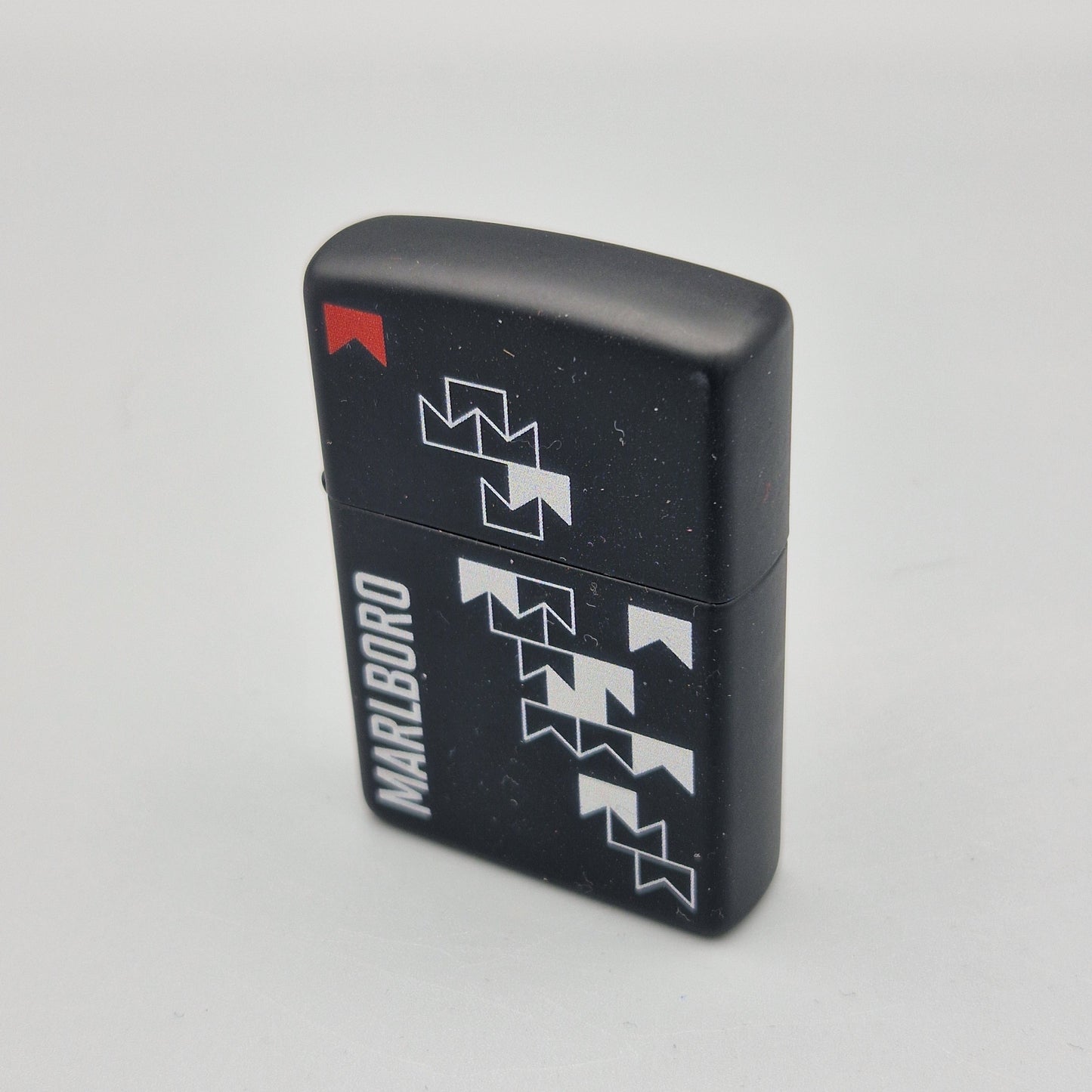 Zippo Feuerzeug Marlboro Multi-Logo H12 Lighter - ungezündet - ohne OVP