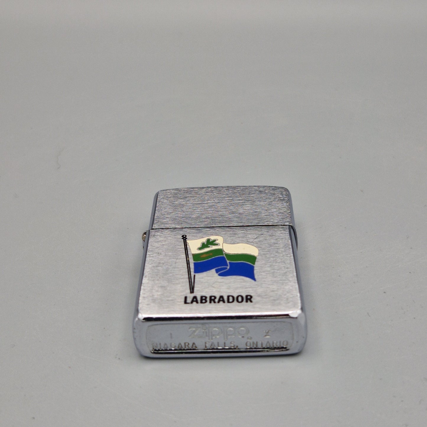 Zippo Feuerzeug Labrador Flagge	I X (1994)	Lighter - gebraucht - ohne OVP