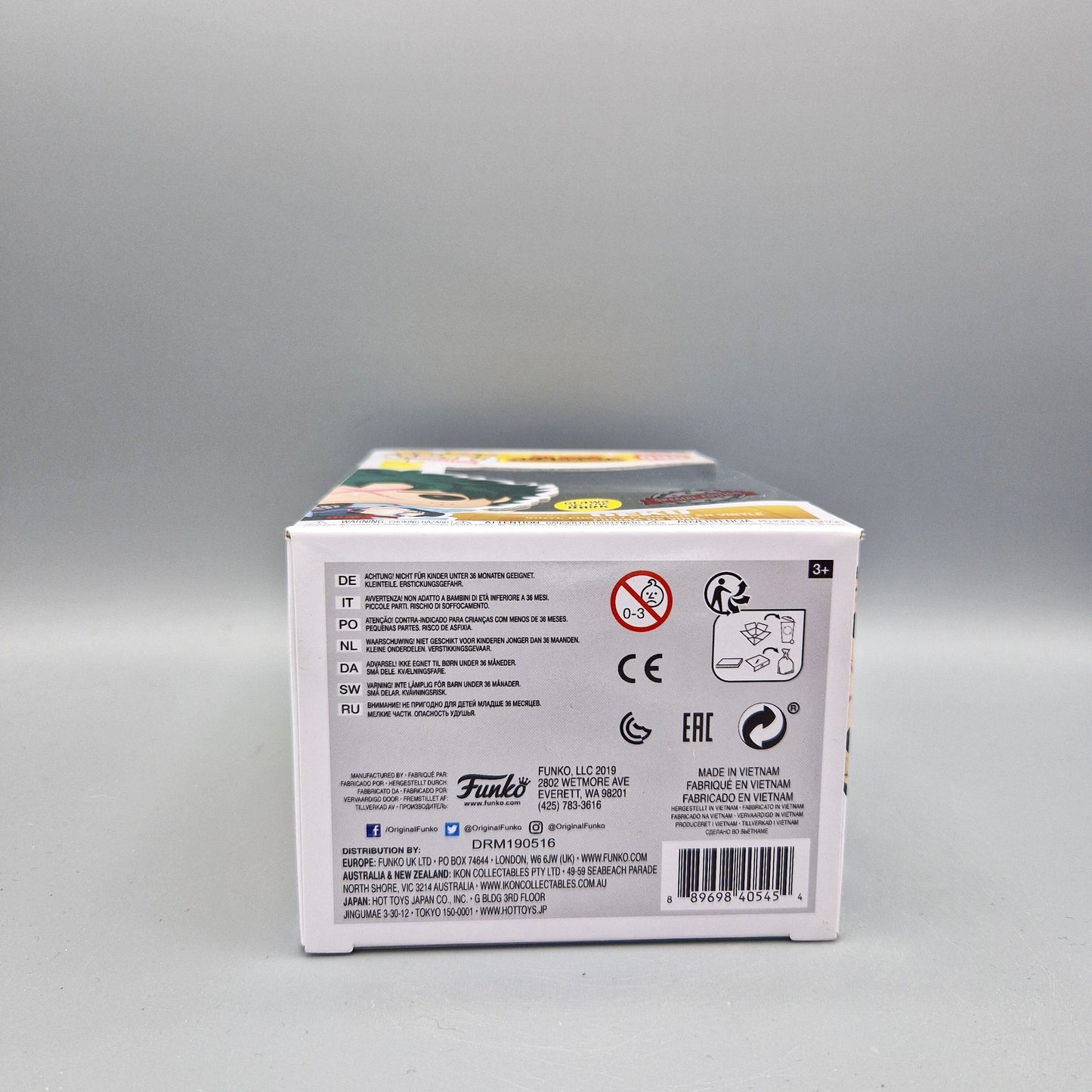 Funko Pop! Animation	My Hero Academia	#596 Deku	Glows in the Dark