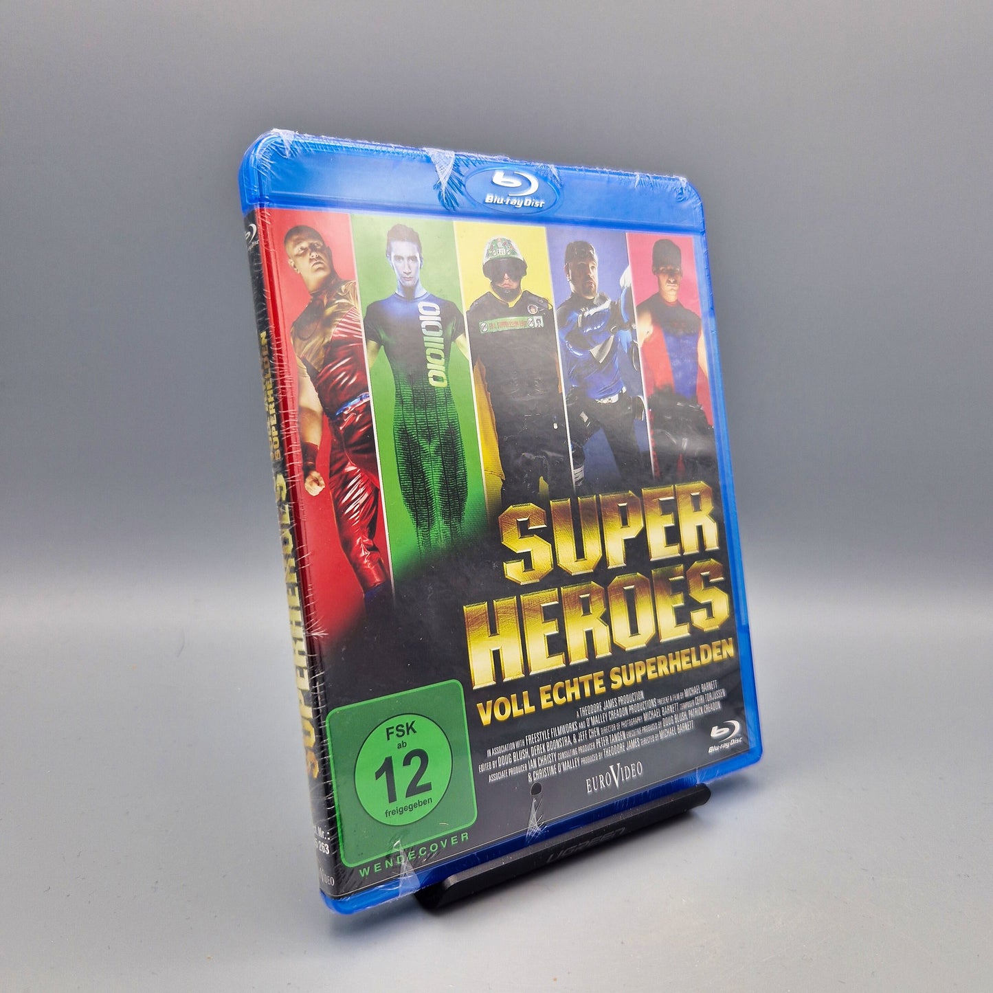 Superheroes - Voll echte Superhelden Blu-Ray Film Zustand: Neu