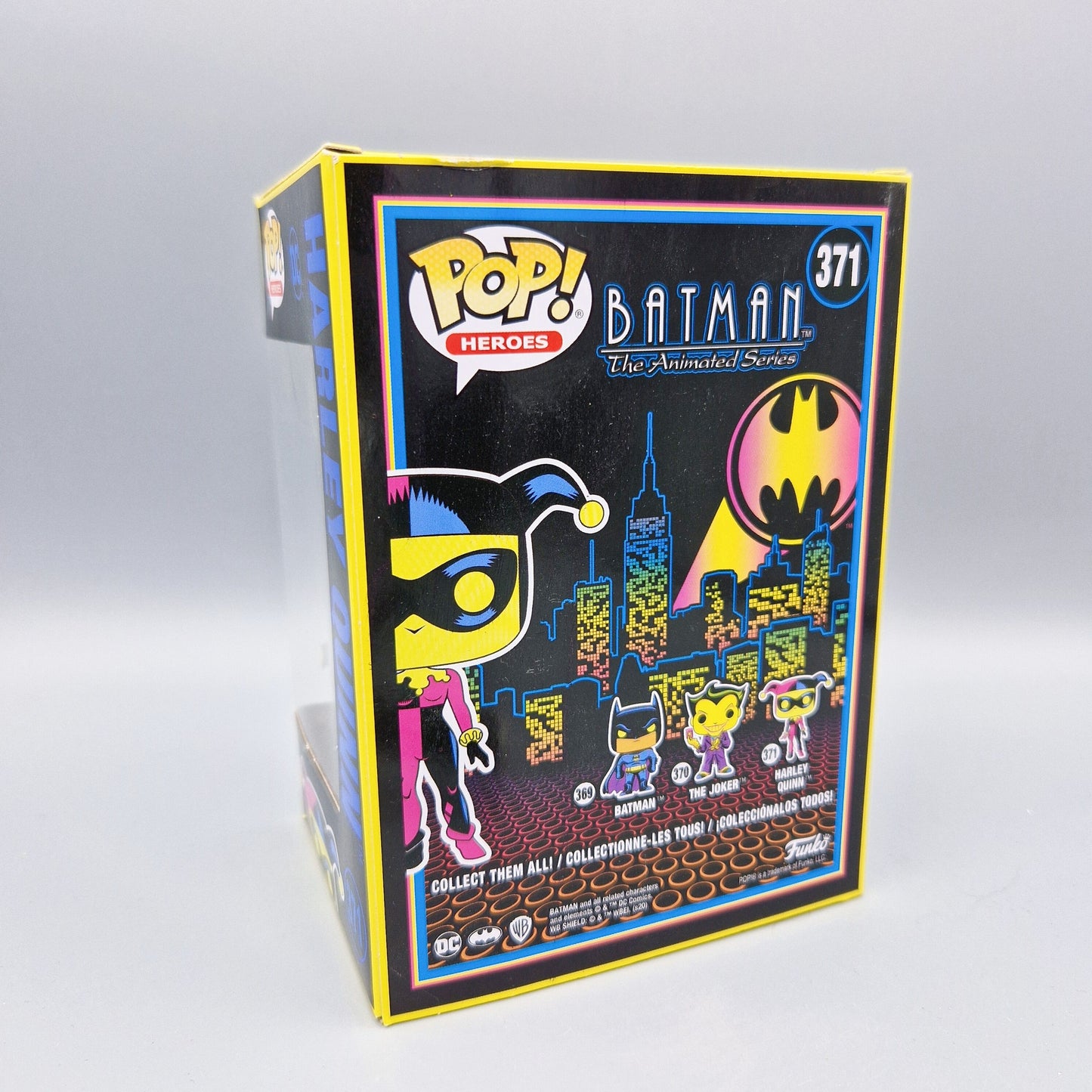 Funko Pop! Heroes Batman #371 Harley Quinn Black Light Glow Vinylfigur
