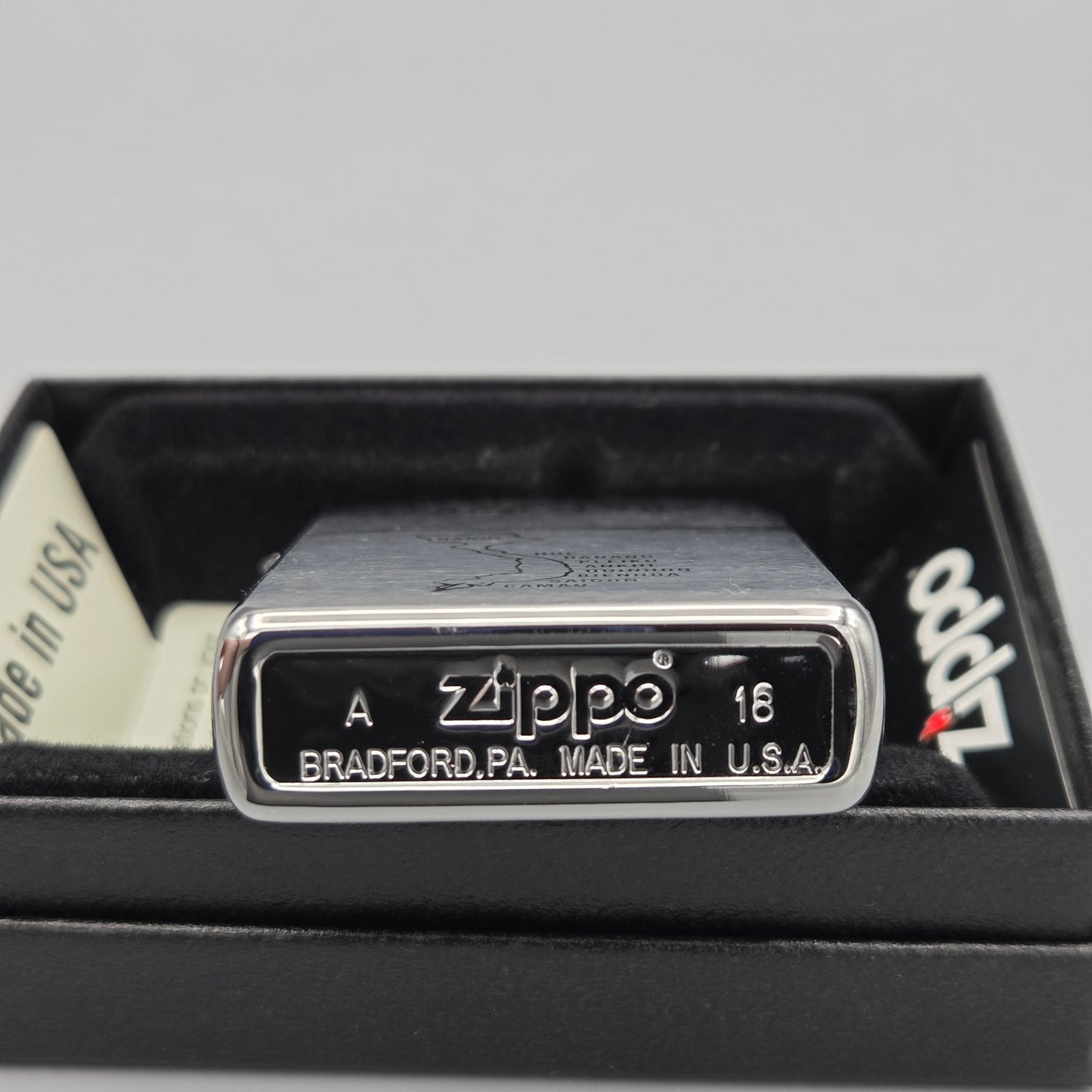Zippo Saigon Feuerzeug Lighter - ungezündet, inkl. Schachtel