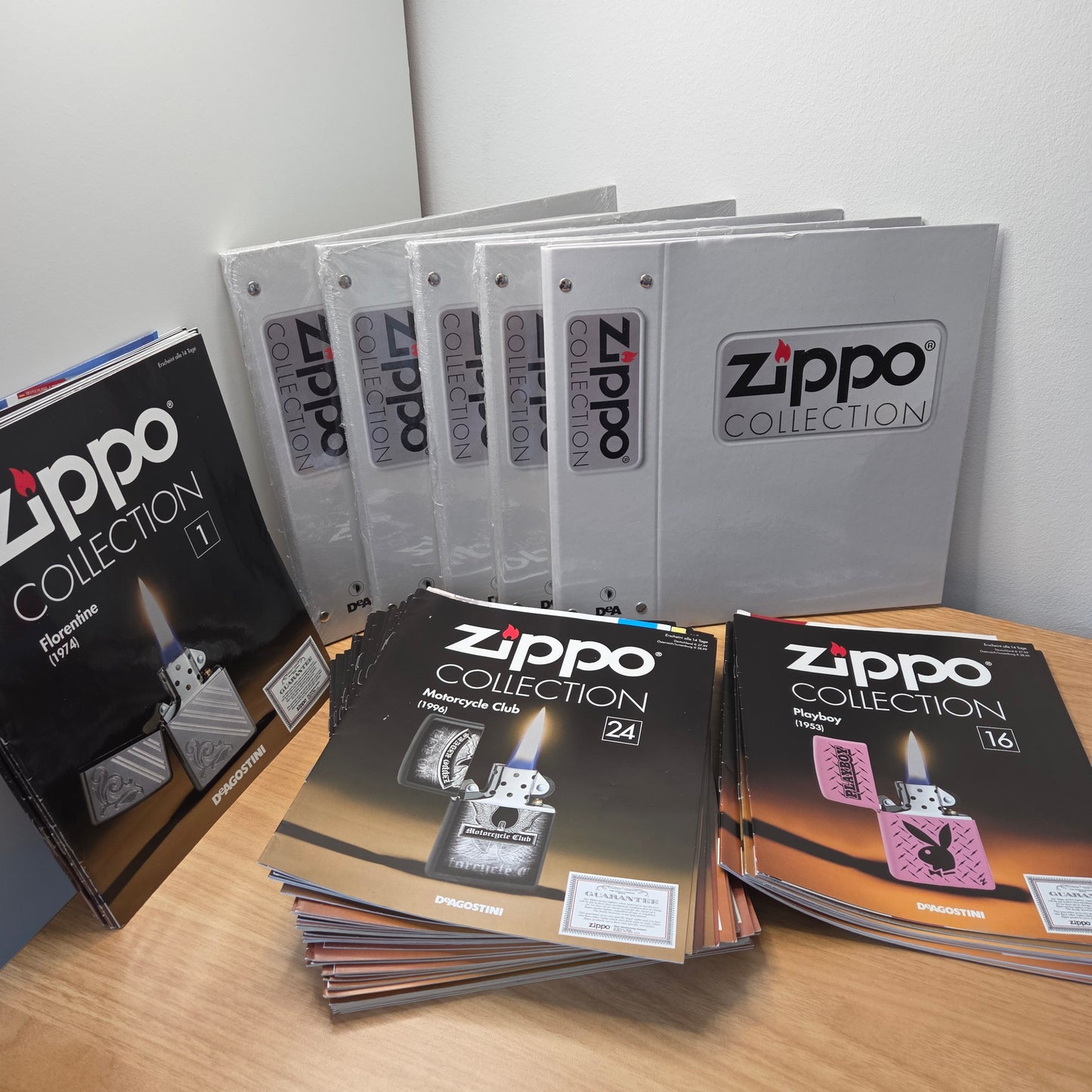 Zippo D'Agostini Hefte 1-71 & 5 Ordner