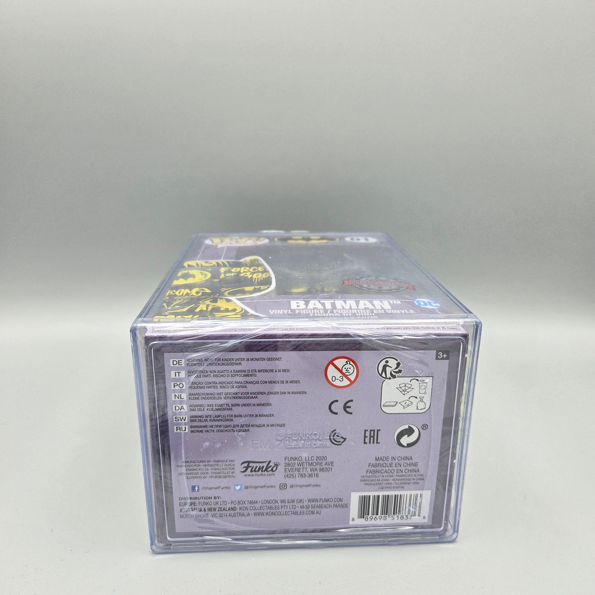 Funko Pop! #01 Batman Special Edition Art Series im Hard Stack