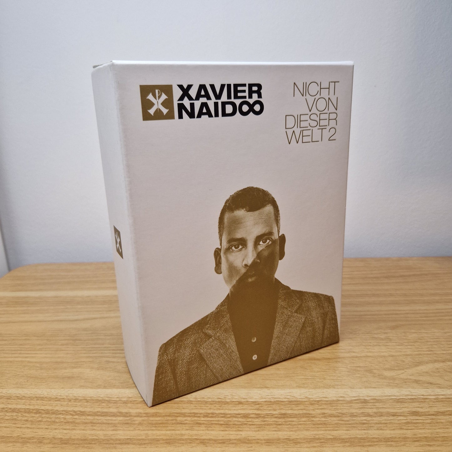 Xavier Naidoo - Nicht von dieser Welt 2	Limitierte Fanbox