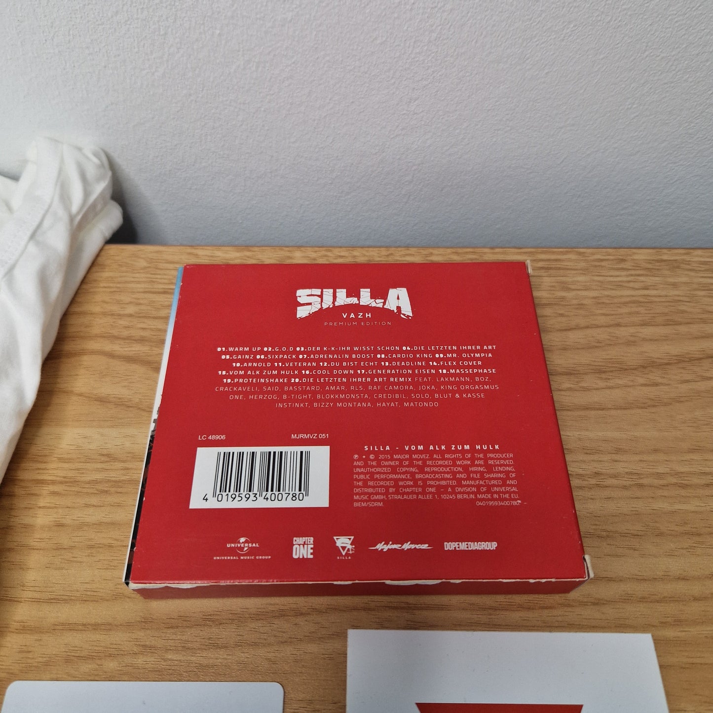 Silla - V.A.Z.H.	Limited Fan Edition