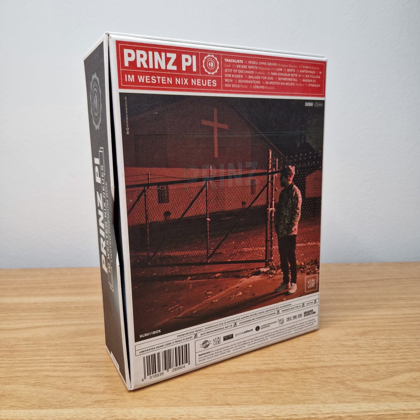 Prinz Pi - Im Westen Nix Neues	Limited Fan-Box	Poster und 1 Sticker fehlen