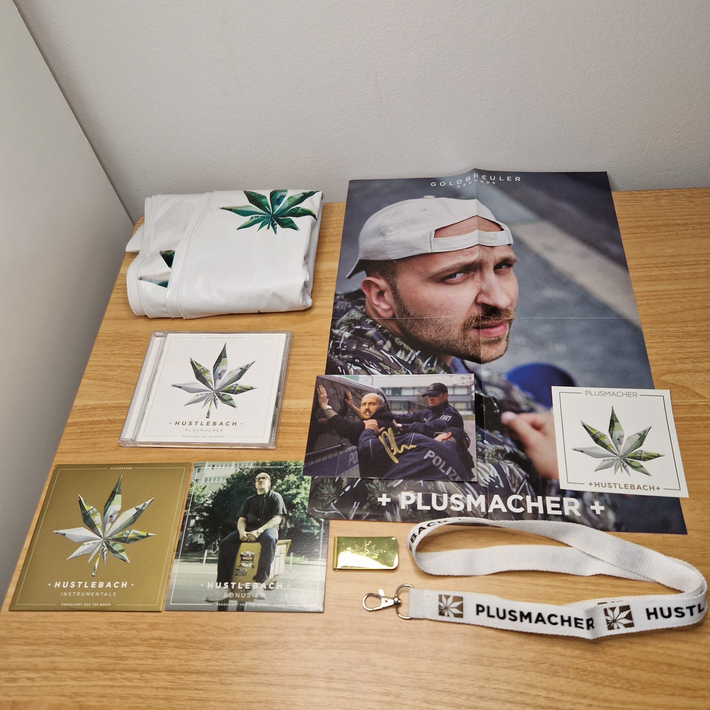 Plusmacher - Hustlebach	Limited Hanfblattbox