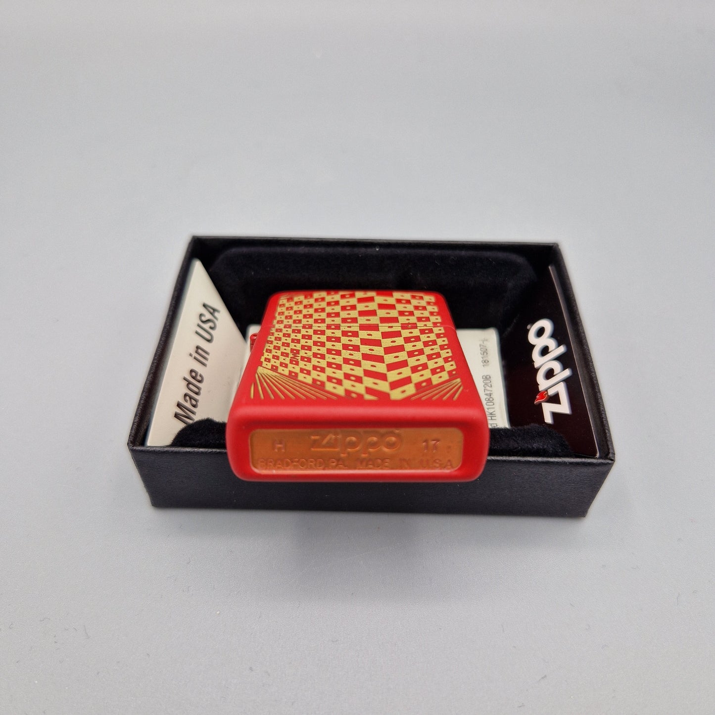 Zippo Feuerzeug 60003676	Pop Culture	H17	Lighter - ungezündet