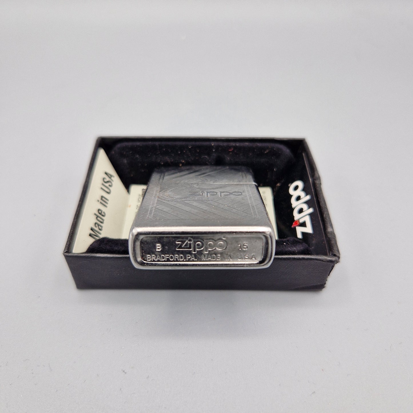 Zippo Feuerzeug 80th Anniversary	B16	Lighter - ungezündet