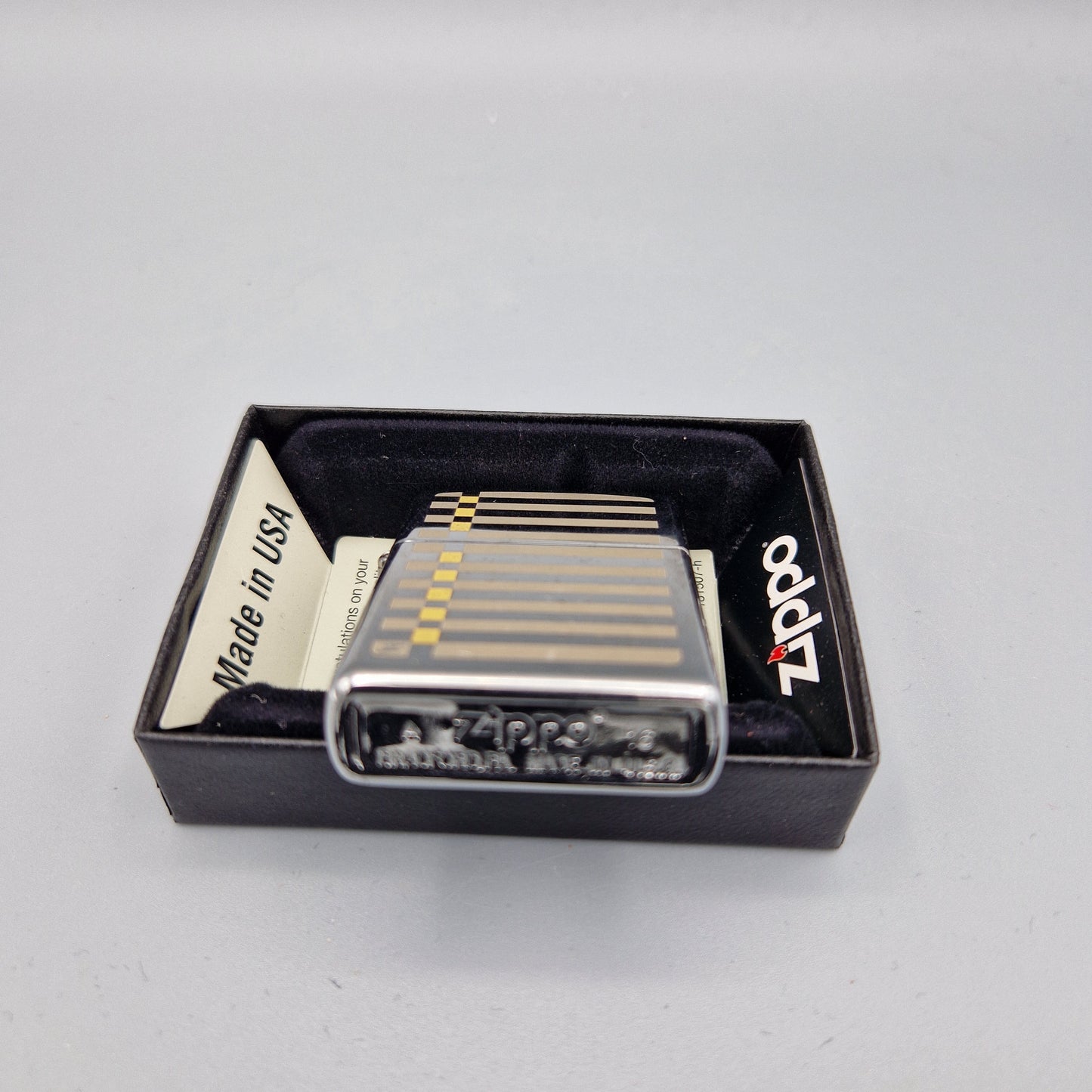 Zippo Feuerzeug Upscale Jewle	A16	Lighter - ungezündet