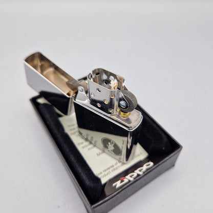 Zippo Feuerzeug 60003886	Reveler	K17	Lighter - ungezündet