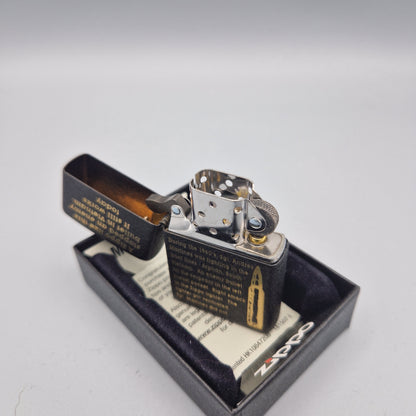Zippo Feuerzeug Catching Bull	K16	Lighter - ungezündet