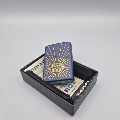 Zippo Feuerzeug Atomic Age	D16	Lighter - ungezündet