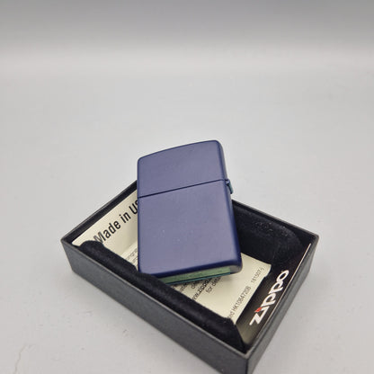 Zippo Feuerzeug DNA	C18	Lighter - ungezündet