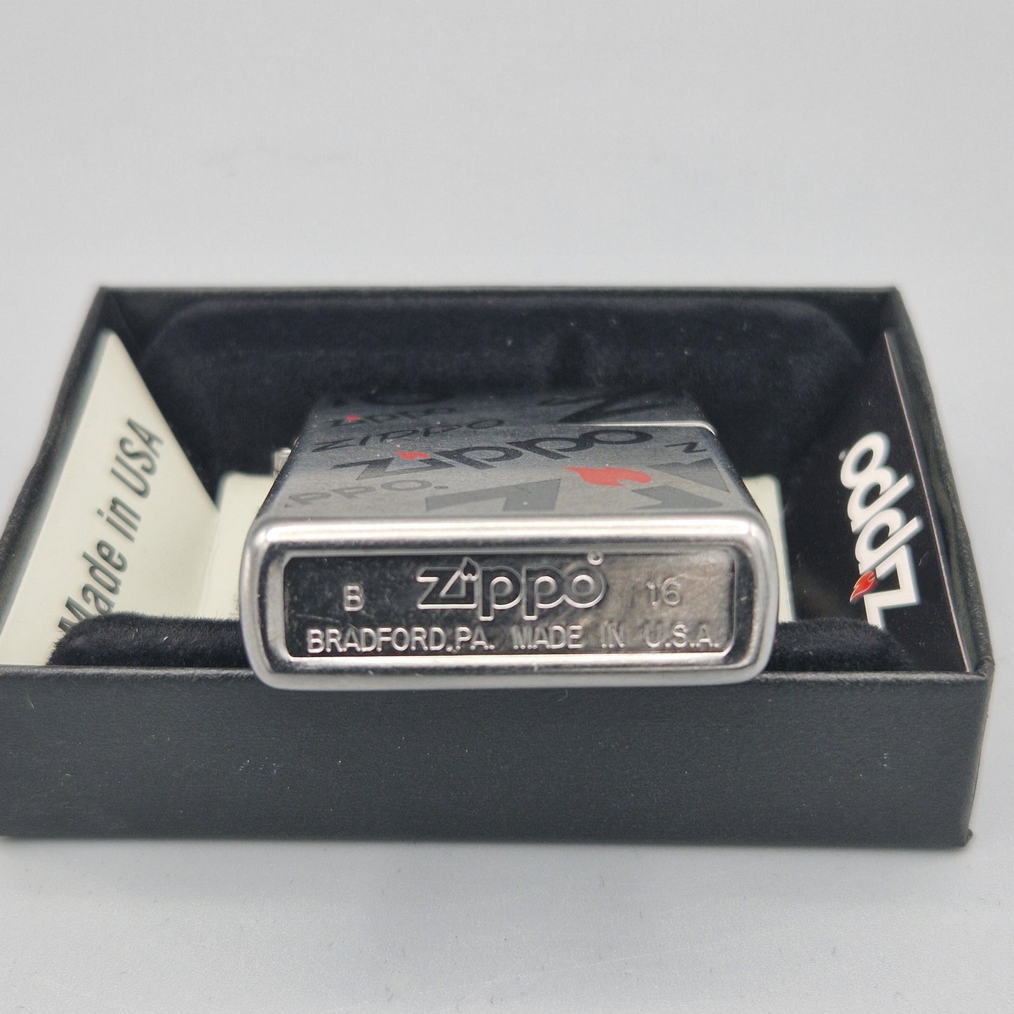 Zippo Feuerzeug 60002253	Zippo	B16	Lighter - ungezündet