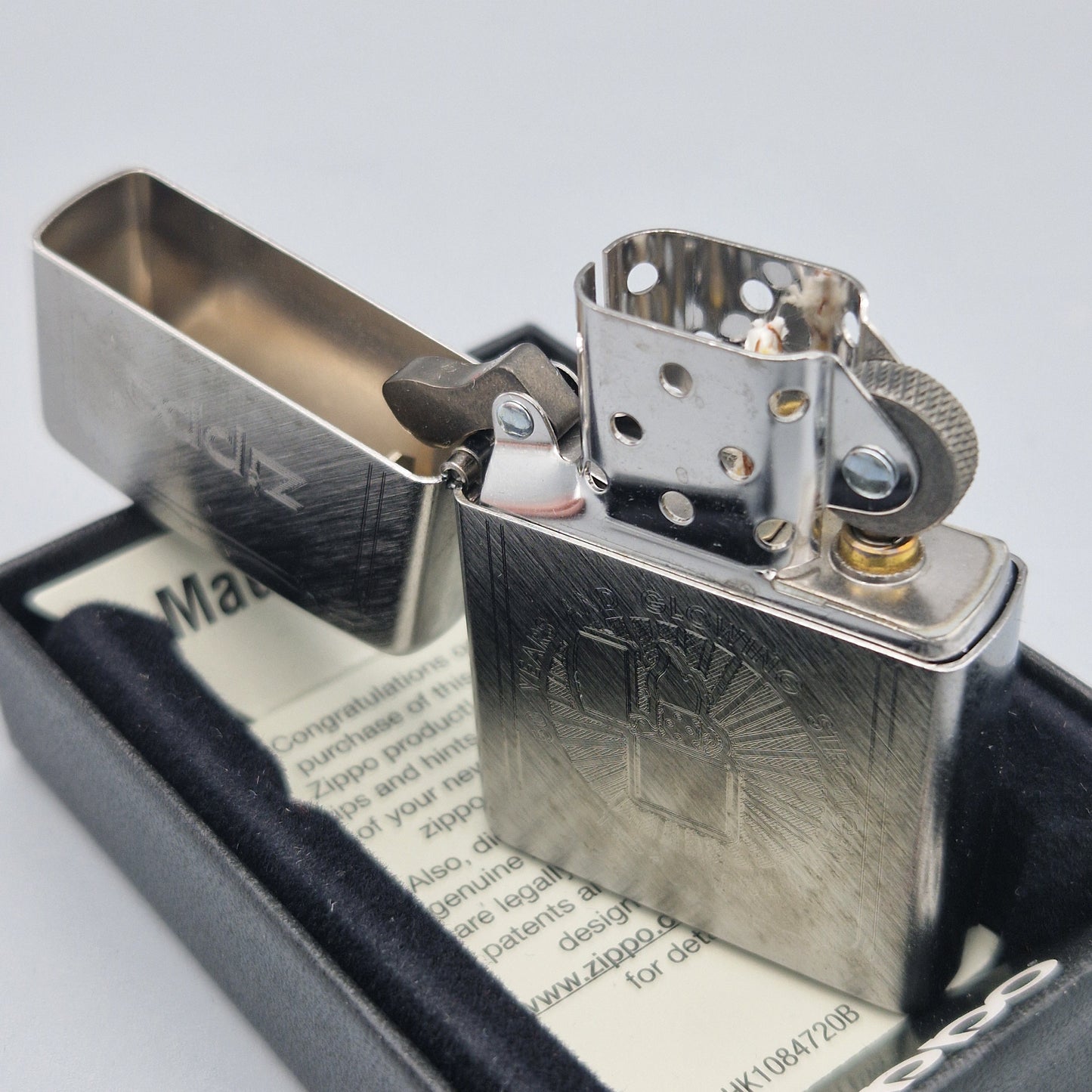 Zippo Feuerzeug 60003137	50th Anniversary	K16	Lighter - ungezündet