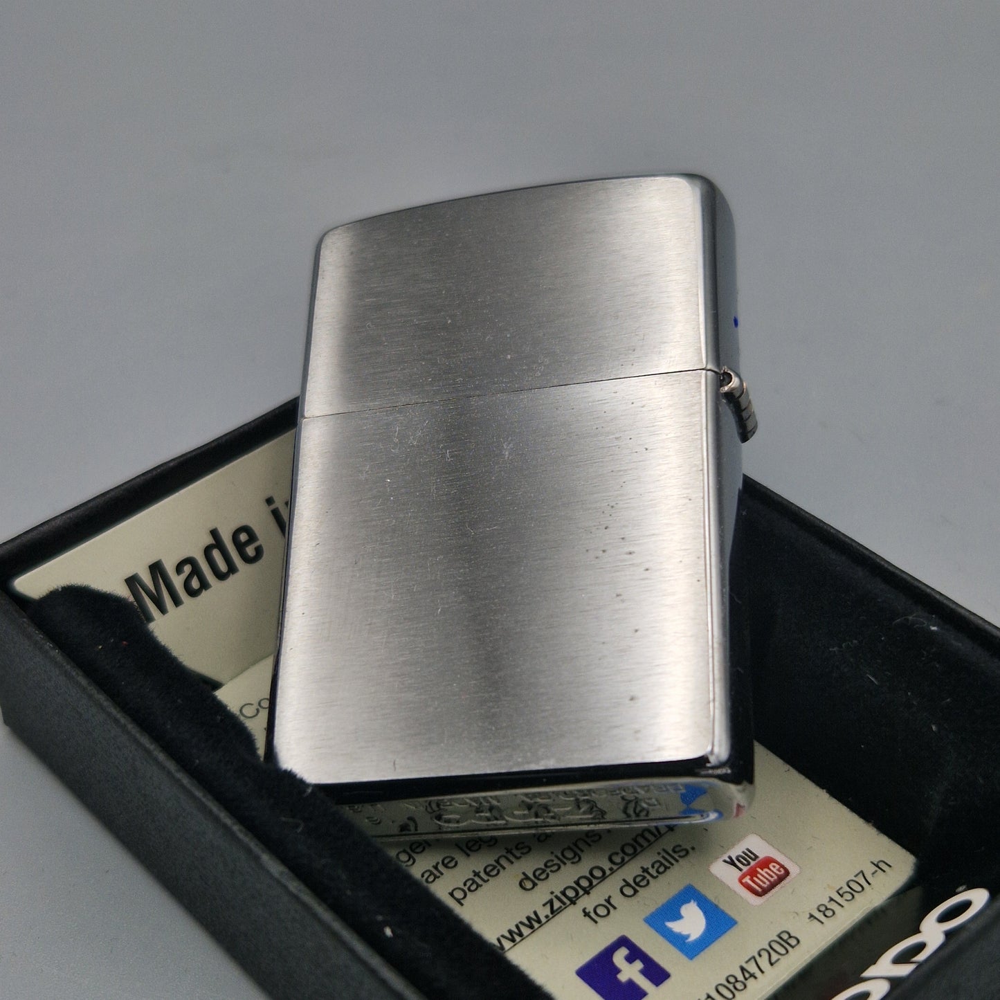 Zippo Feuerzeug German Monuments	D16	Lighter - ungezündet