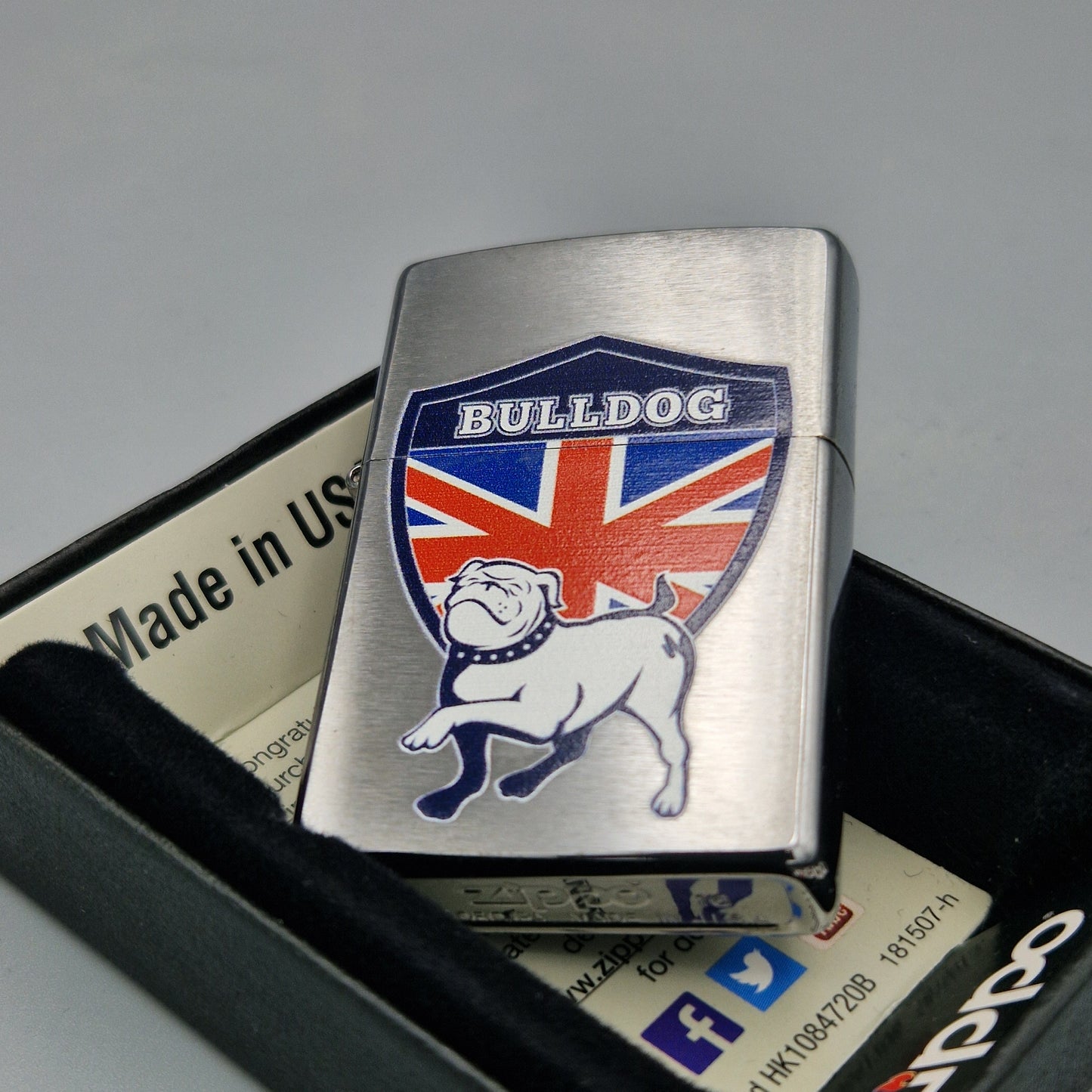 Zippo Feuerzeug UK Bulldog	A16	Lighter - ungezündet
