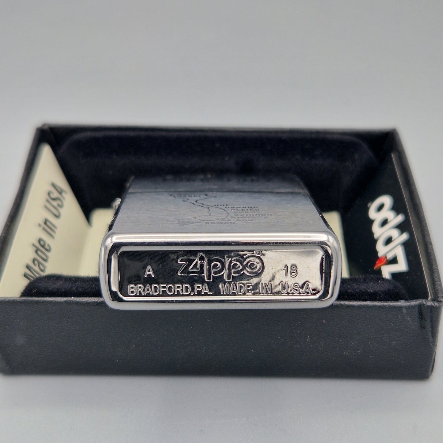 Zippo Feuerzeug 60004013	Saigon	A18	Lighter - ungezündet