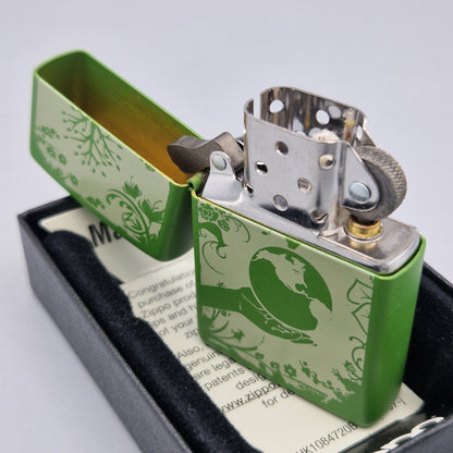 Zippo Feuerzeug 60003887	Environment	J17	Lighter - ungezündet