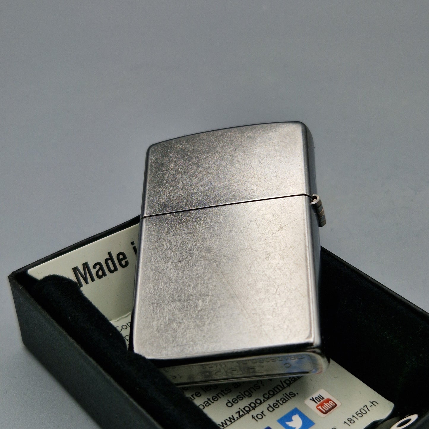 Zippo Feuerzeug 80P021	Car	C16	Lighter - ungezündet