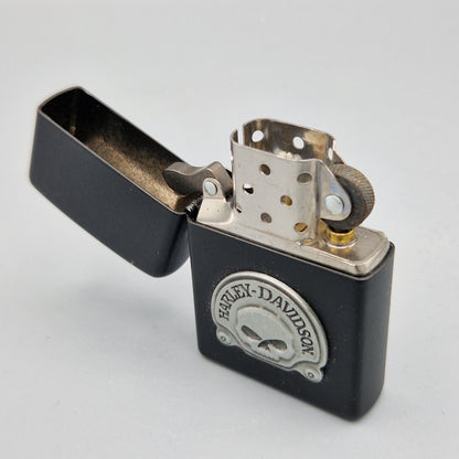 Zippo Feuerzeug 20582	Harley Davidson Skull	H05	Lighter - ungezündet - ohne OVP