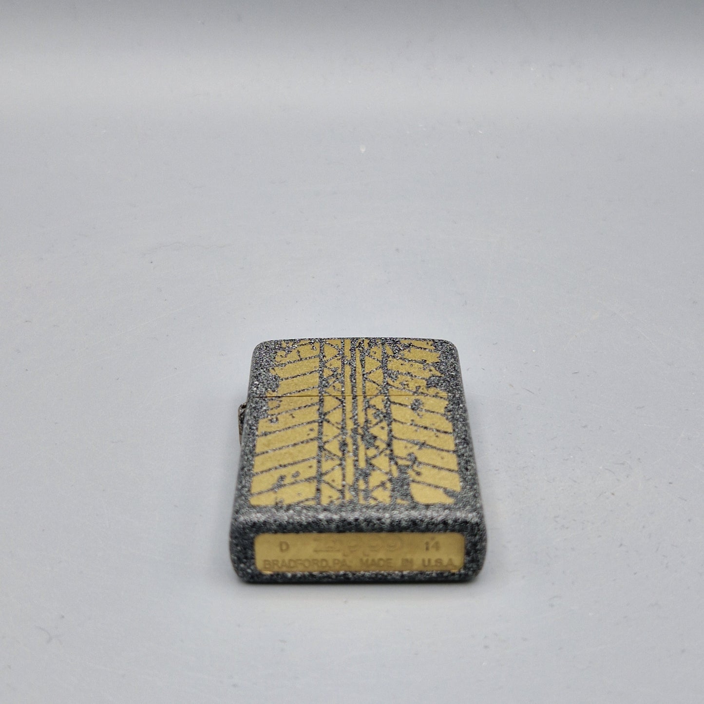Zippo Feuerzeug Tire Print - Reifenabdruck	D14	Lighter - ungezündet - ohne OVP