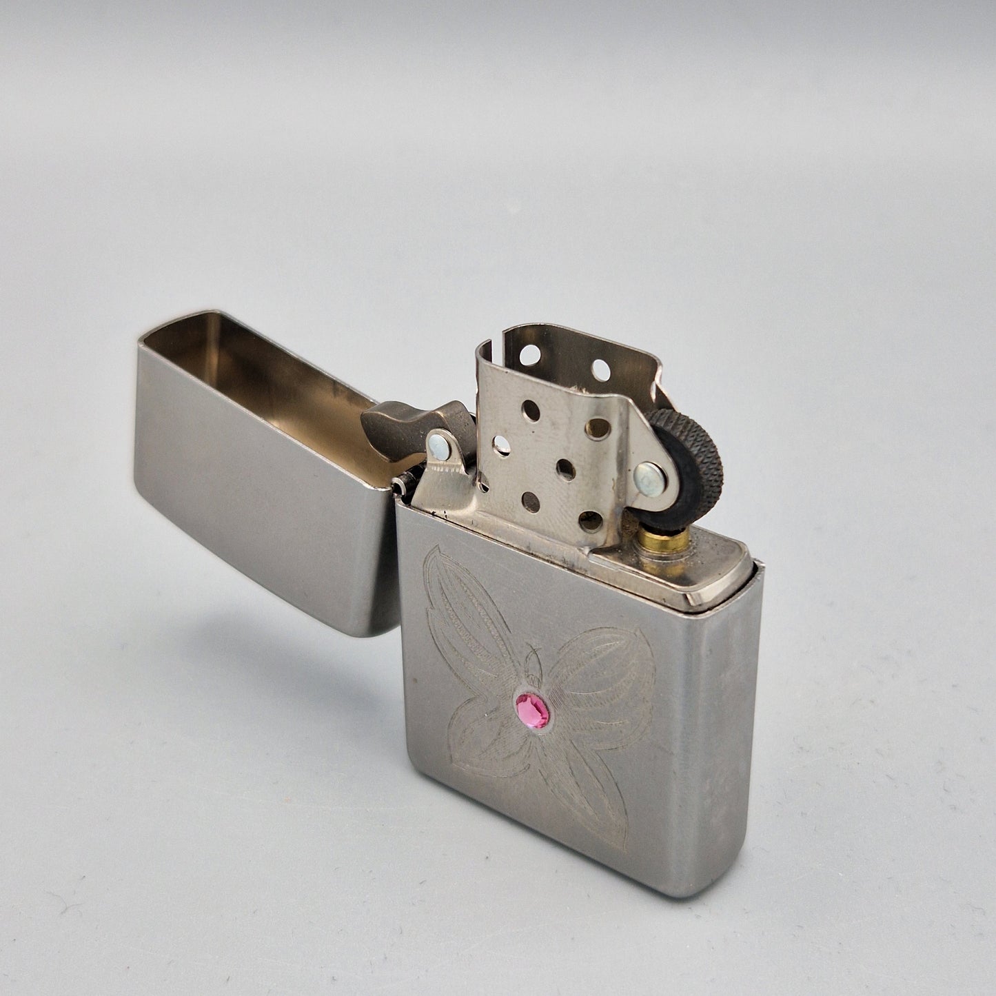 Zippo Feuerzeug 24466	Butterfly	F08	Lighter - ungezündet - ohne OVP