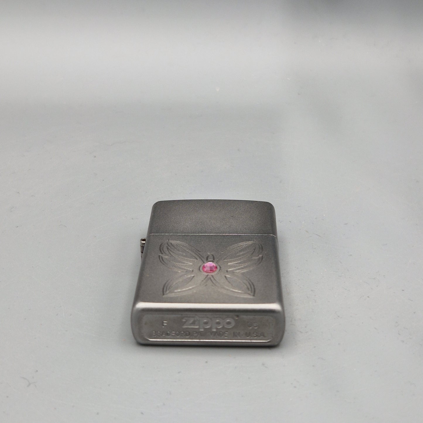 Zippo Feuerzeug 24466	Butterfly	F08	Lighter - ungezündet - ohne OVP