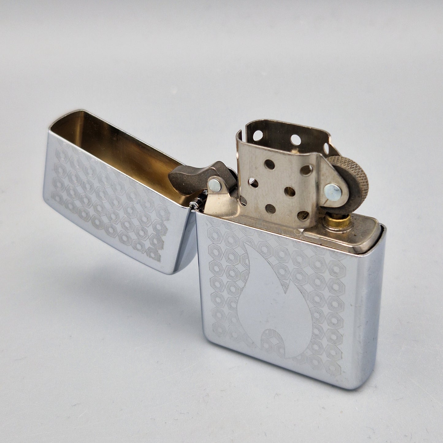 Zippo Feuerzeug Zippo Flame	I04	Lighter - ungezündet - ohne OVP