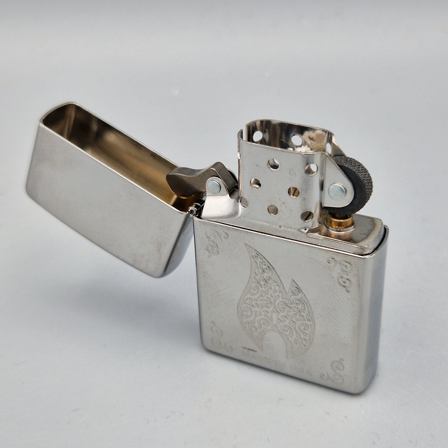 Zippo Feuerzeug Zippo Flame	C12	Lighter - ungezündet - ohne OVP