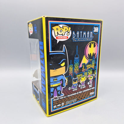 Funko Pop! Heroes	Batman	#369 Batman	Black Light Glow	Vinylfigur