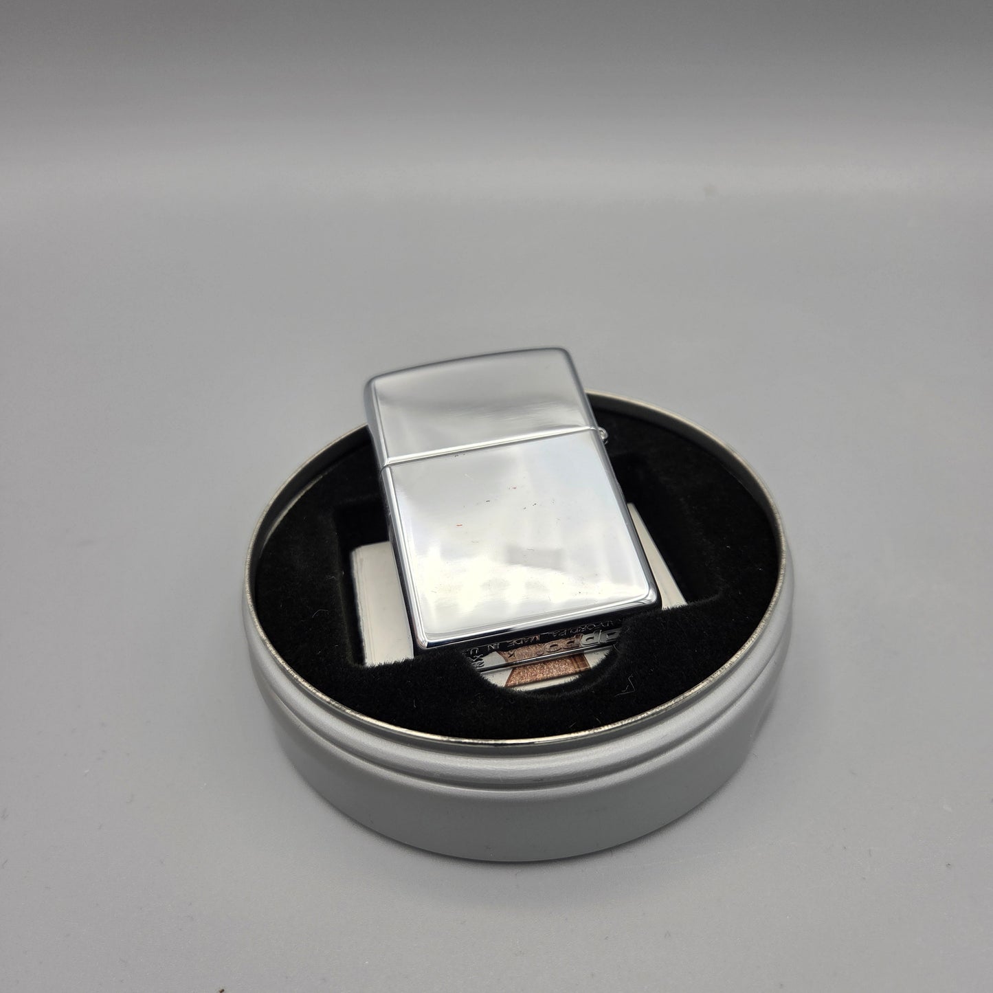 Zippo Hollywood Star	K XVI (2000)	Feuerzeug	Lighter - ungezündet