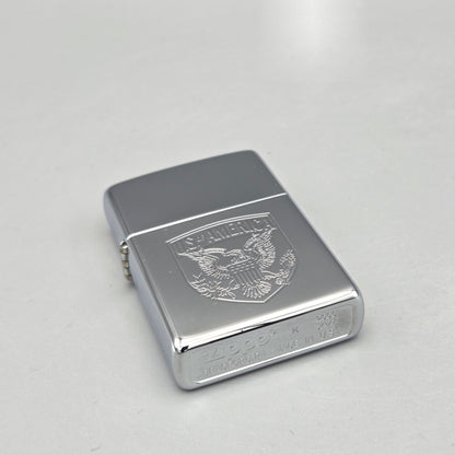 Zippo U. S. of America	K XVI (2000)	Feuerzeug	Lighter - ungezündet