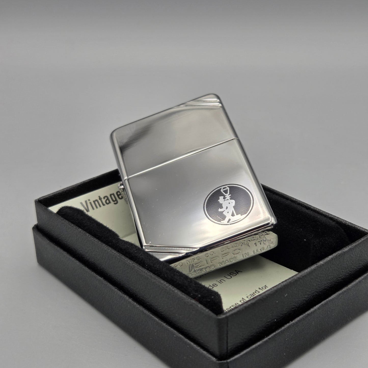 Zippo The Reveller		Feuerzeug	Lighter - ungezündet, inkl. Schachtel