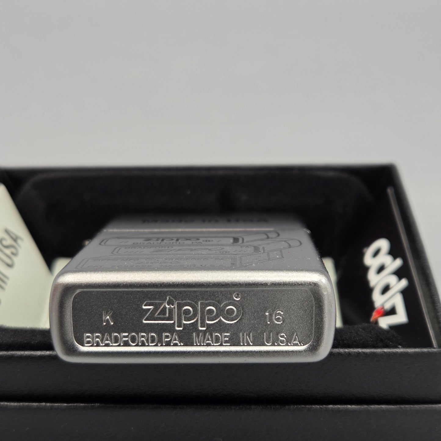 Zippo Bottom Stamp		Feuerzeug	Lighter - ungezündet, inkl. Schachtel