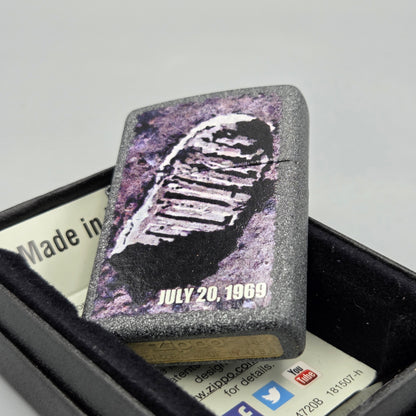 Zippo Moon Footprint		Feuerzeug	Lighter - ungezündet, inkl. Schachtel