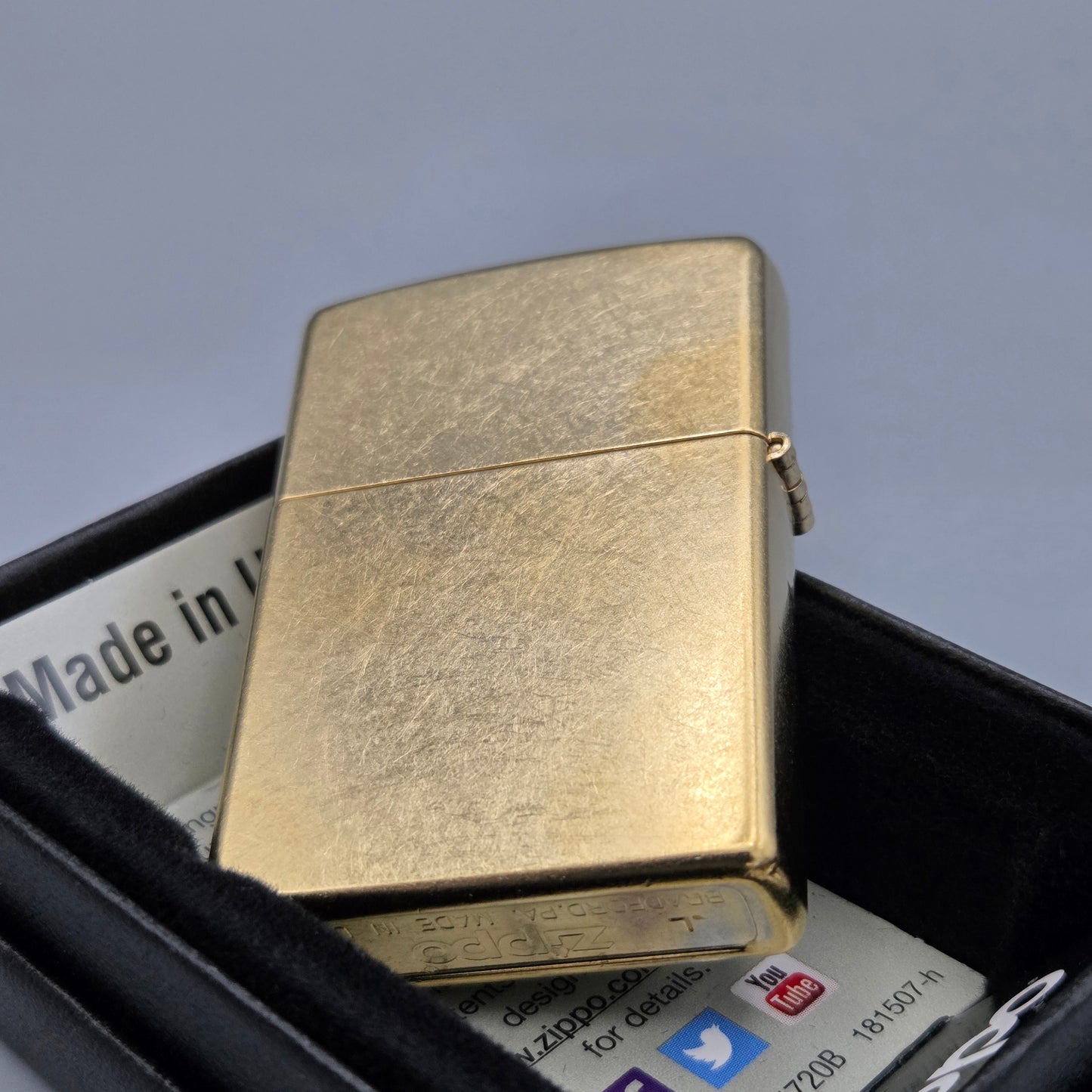 Zippo Salute to Belle Kogan		Feuerzeug	Lighter - ungezündet, inkl. Schachtel