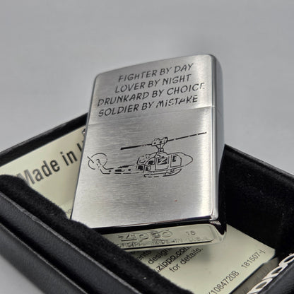 Zippo Vietnam		Feuerzeug	Lighter - ungezündet, inkl. Schachtel