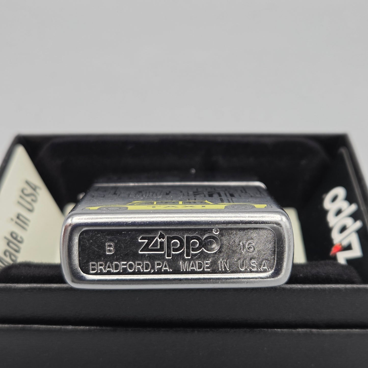 Zippo New York		Feuerzeug	Lighter - ungezündet, inkl. Schachtel