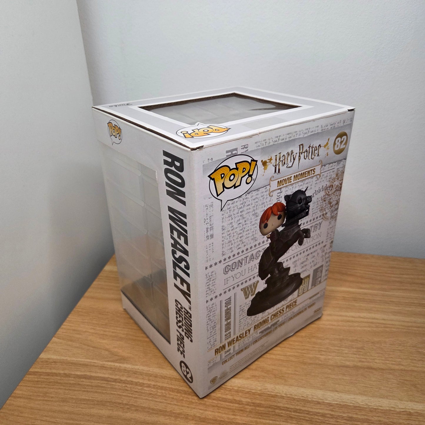 Funko Pop! Harry Potter	#82 Ron Weasley riding Chess Piece			Vinylfigur