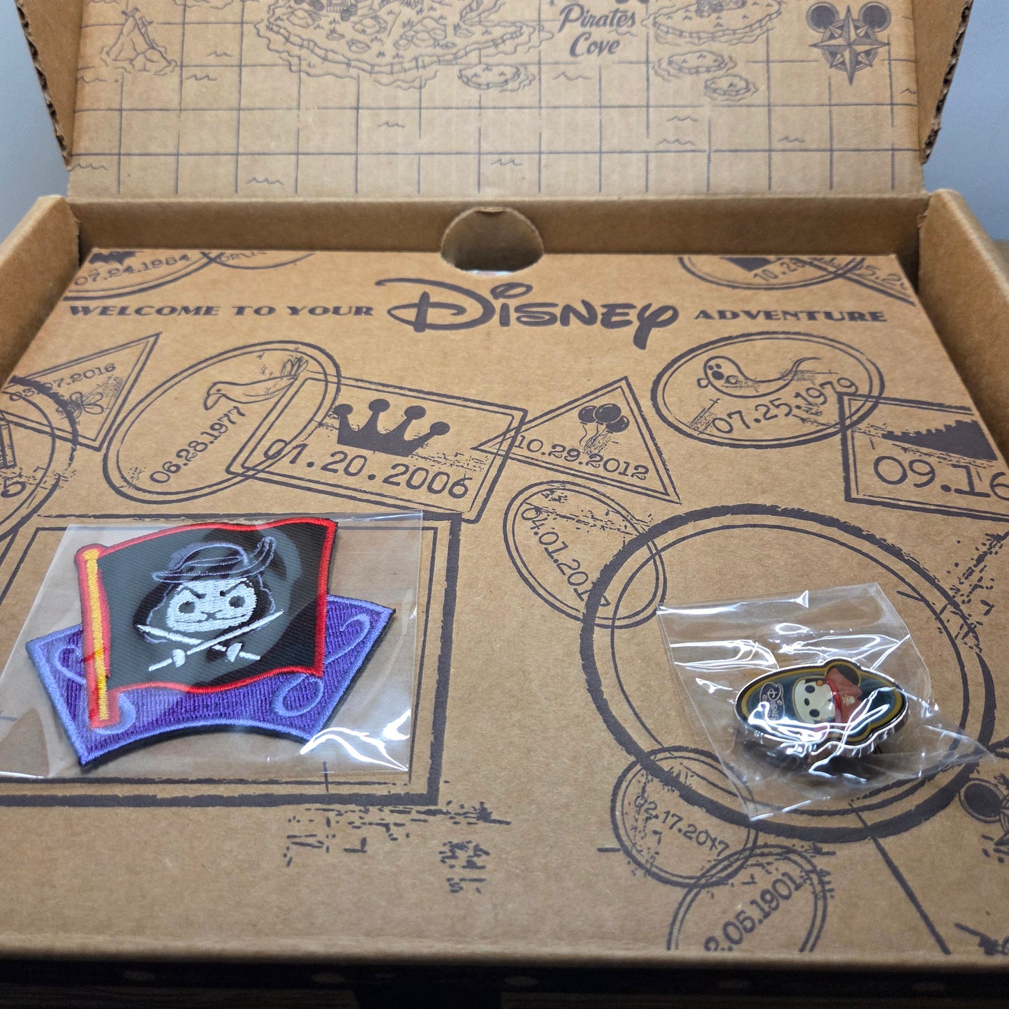 Funko Pop! Pirates of the Caribbean	Treasures	Set: Wicked wench Captain und Smee Figur und mehr